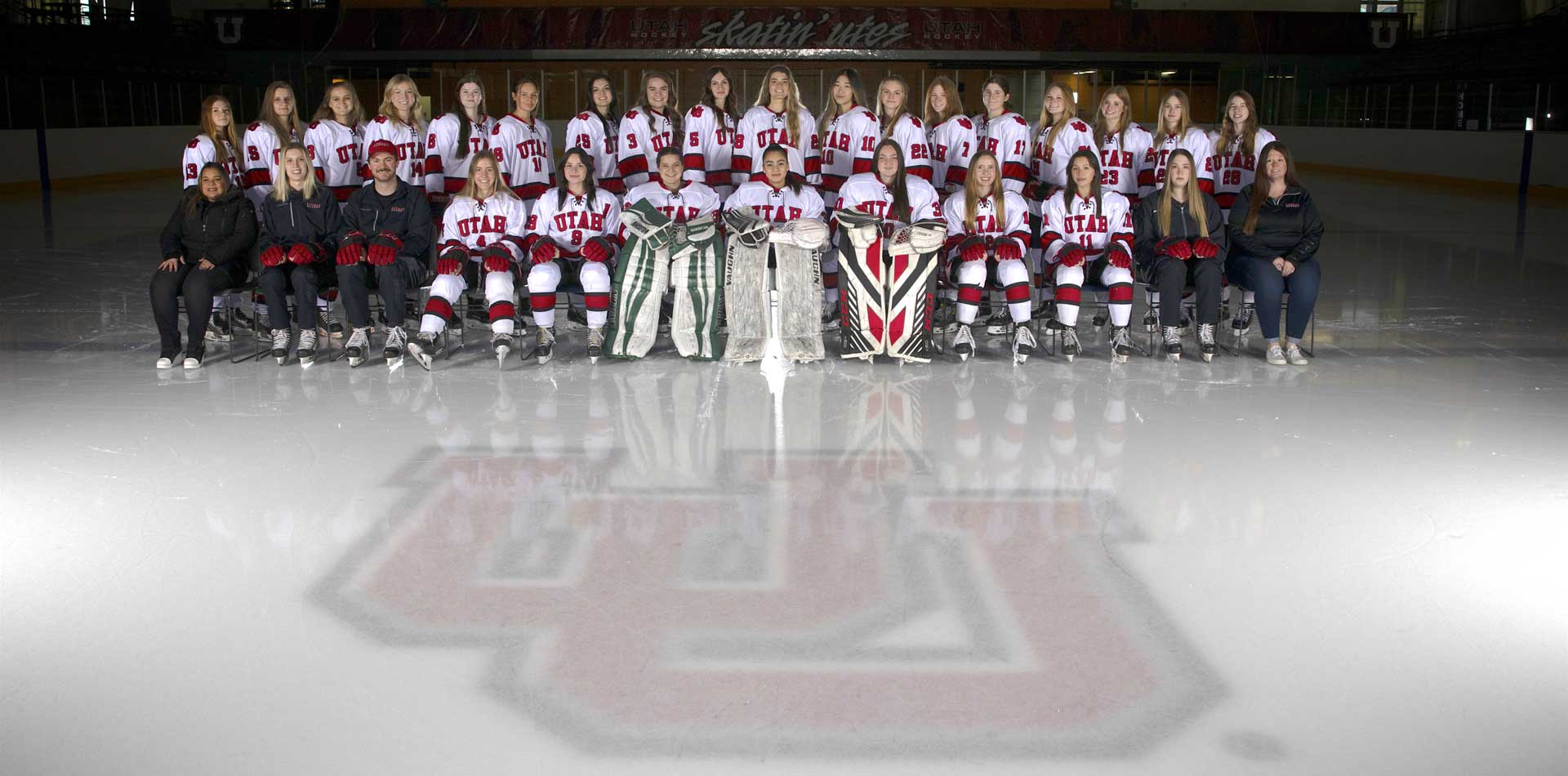 2022 Women's D1 Team Photo